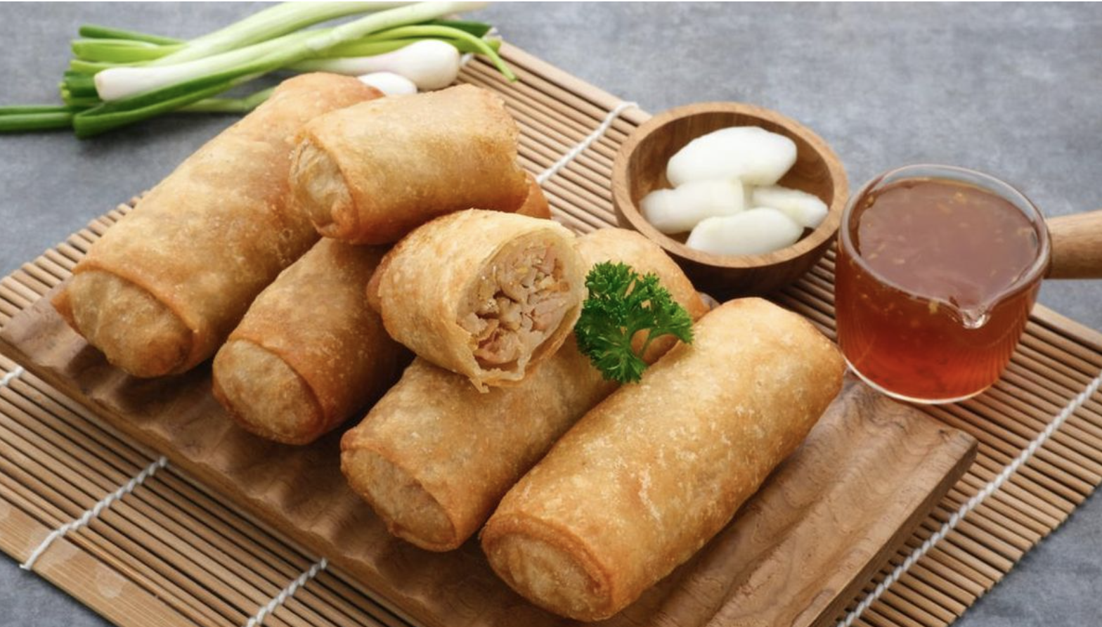 Aroma Rebung dan Romansa Masa Lalu: Menggigit Cerita di Balik Lumpia Semarang