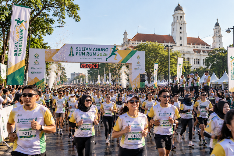 10.200 Pelari Padati Semarang, Sultan Agung Fun Run 2026 Lampaui Target Peserta